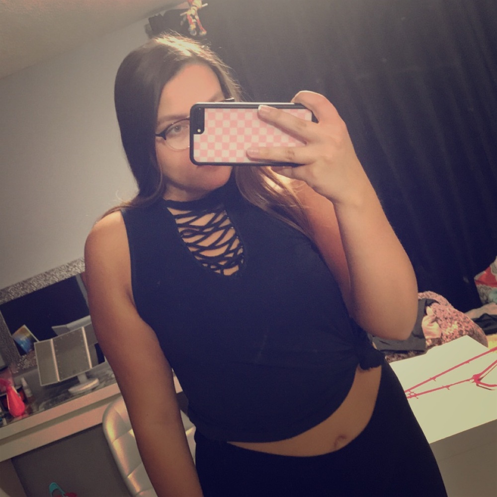 Cute tank top!